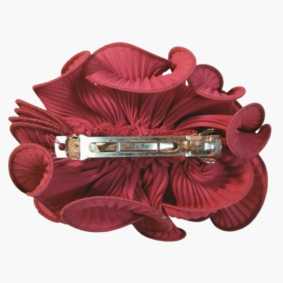 Large Red Ribbon Hair Clip 3D Pleated Scrolled Floral Design - Picture 2 of 4